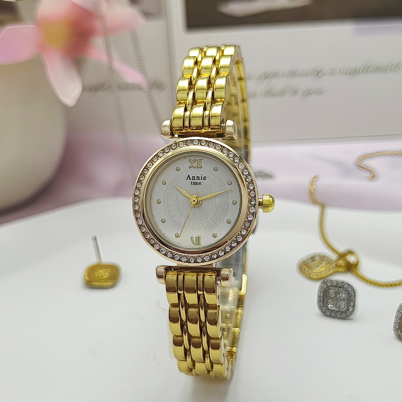 Luxury Watch Sale - ホット販売ラインストーンダイヤル腕時計女性のための高級ギフトスチールストラップクォーツ腕時計レトロ学生腕時計 Relojes Para Mujer