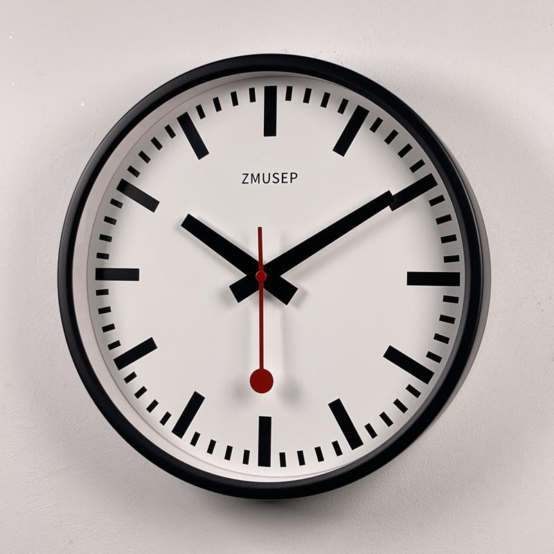 12インチ モダン シンプル 高級感 メタル オフィス 壁掛 - Luxury Watch House のレビューと価格