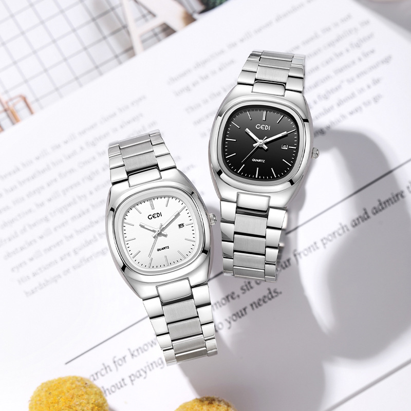 UTHAI CQ361 ファッションレディースウォッチ、ソリ - Luxury Watch Square のレビューと価格