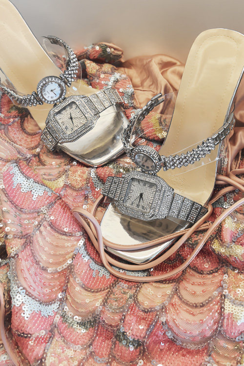 オリジナルデザインクリスタルウォッチハイヒールサンダルレディ - Luxury Watch Design のレビューと価格