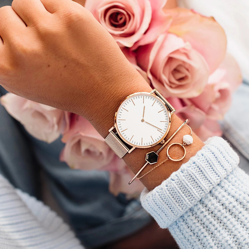女性用ステンレスメッシュ腕時計,クォーツ腕時計,シンプル,カ - Luxury Quartz Watch Brands のレビューと価格