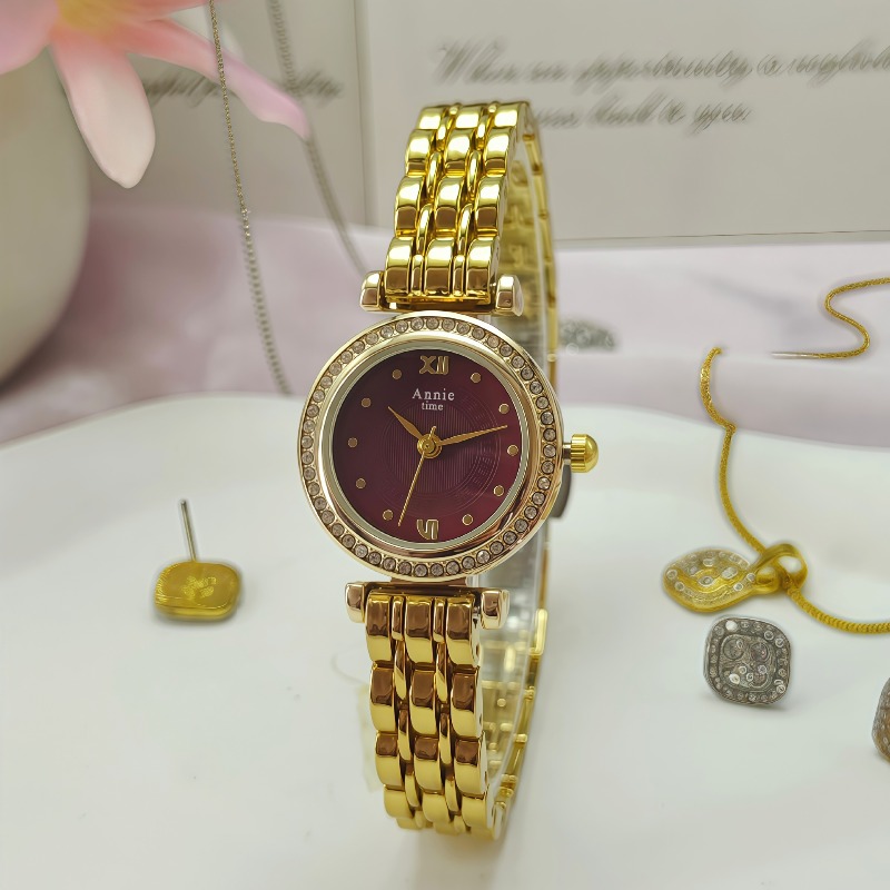 ホット販売ラインストーンダイヤル腕時計女性のための高級ギフト - Luxury Watch Sale のレビューと価格