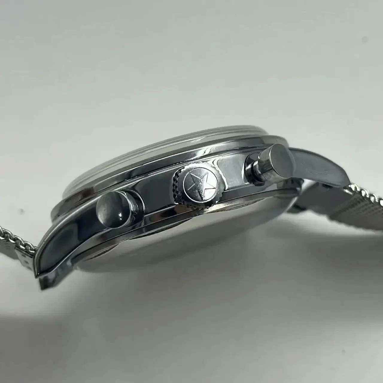 メンズ腕時計 1963 パイロット自動時計 42 ミリメート - Luxury Watch Longines のレビューと価格