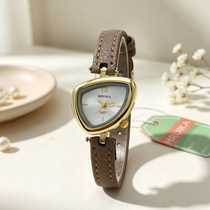 ファッションドレスウォッチ不規則な三角形の女性のクォーツ時計 - Watch Triangle Luxury のレビューと価格
