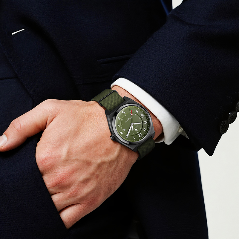 SAPPHERO メンズ スポーツ クォーツ時計 ミリタリー - Luxury Watch With Green Dial のレビューと価格